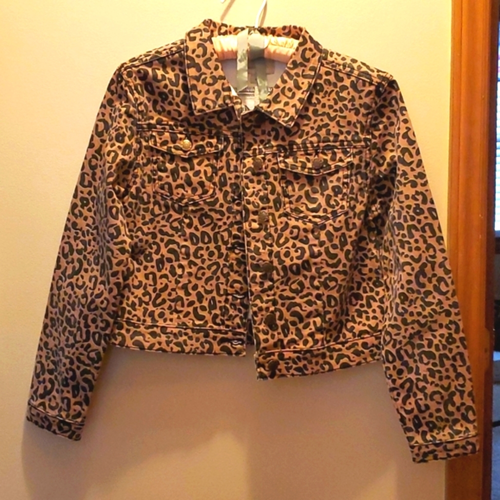 NWT Charlie Paige Denim Animal Print Jacket